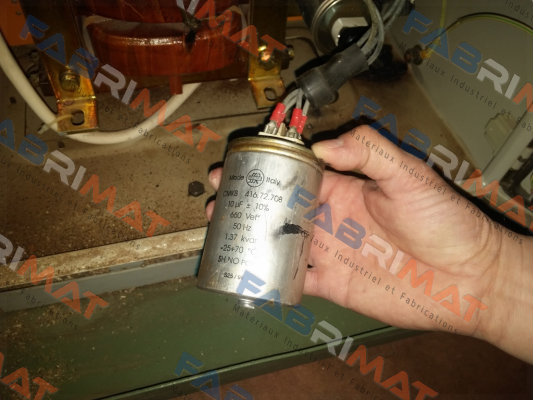 CMKB 416.72.705  10 uF,obsolete replaced by GP84-690-10  Ducati