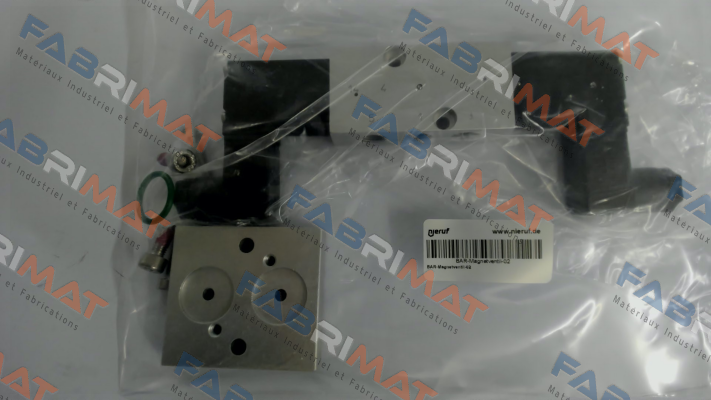 NM-S-532-H-24V/DC  including NAMUR adapter plate and mounting screws bar