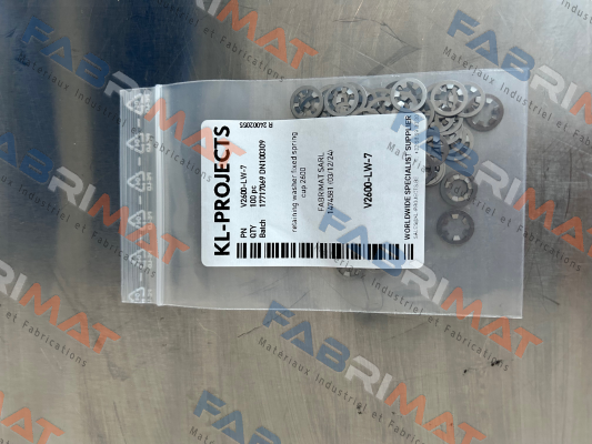 V27S01-7 AGV Camloc