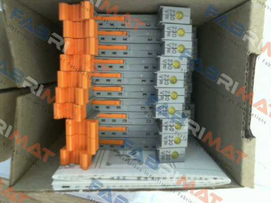 2980335 / PLC-BSC-230UC/21/SO46 (pack x10) Phoenix Contact